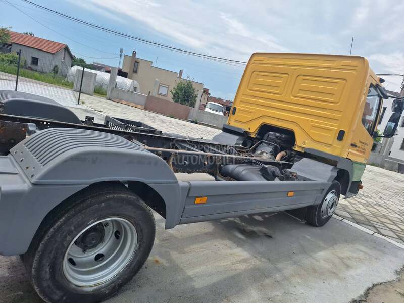 Mercedes Benz atego