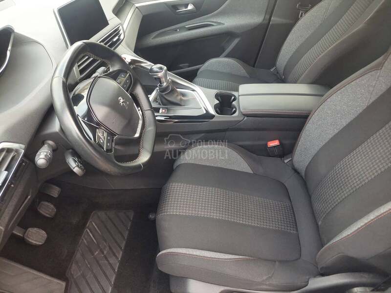 Peugeot 3008 1,5 hdi