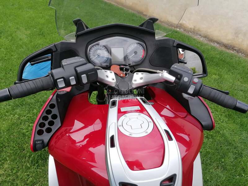 BMW R1200rt