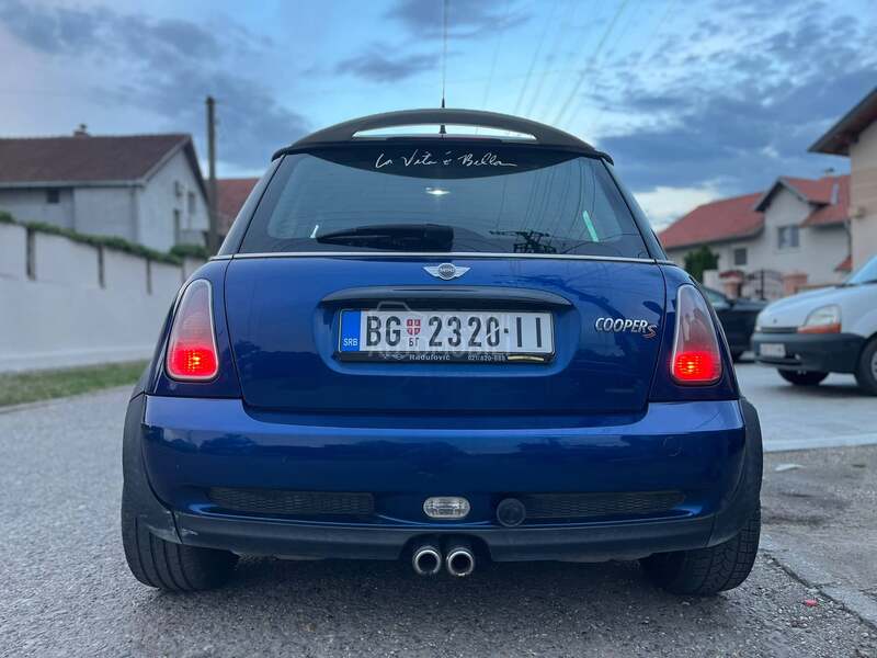 MINI One 