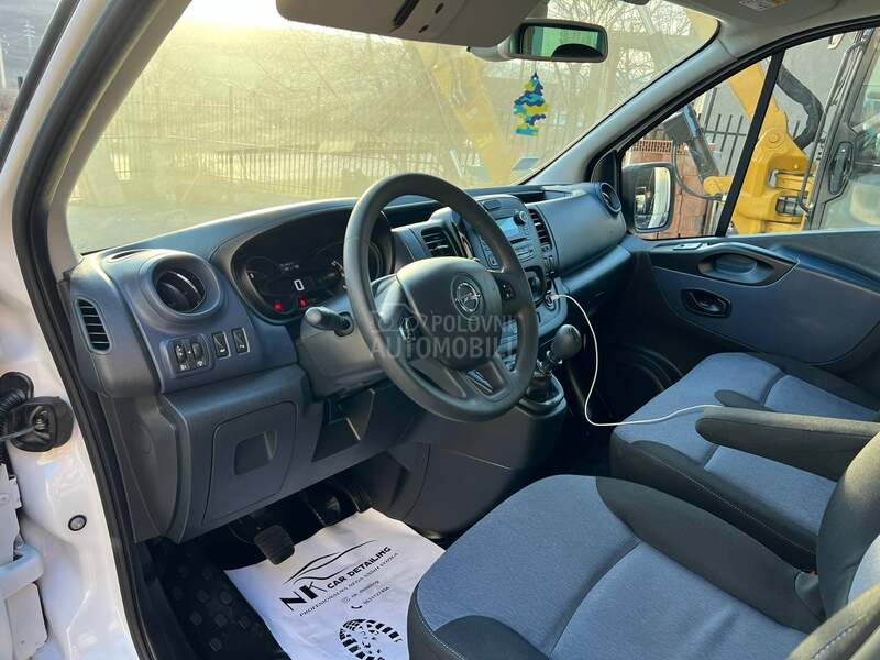 Opel Vivaro BiTurbo