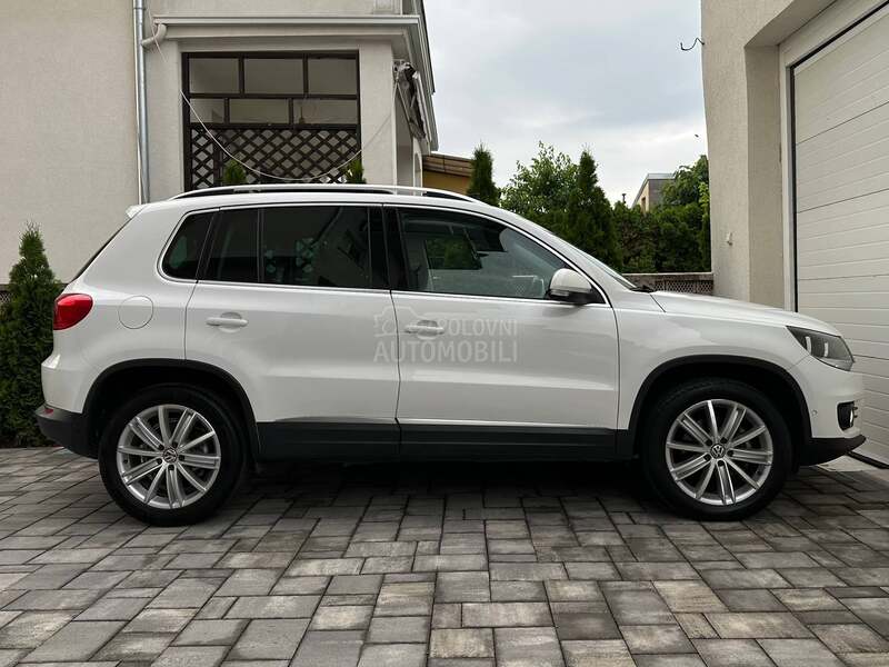 Volkswagen Tiguan 2.0TDI/HIGHLINE
