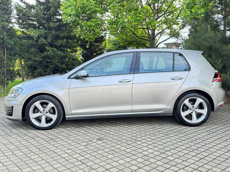 Volkswagen Golf 7 GTS/SPORT/2.0TDI/NAV