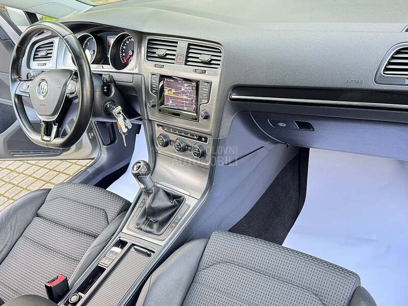 Volkswagen Golf 7 GTS/SPORT/2.0TDI/NAV