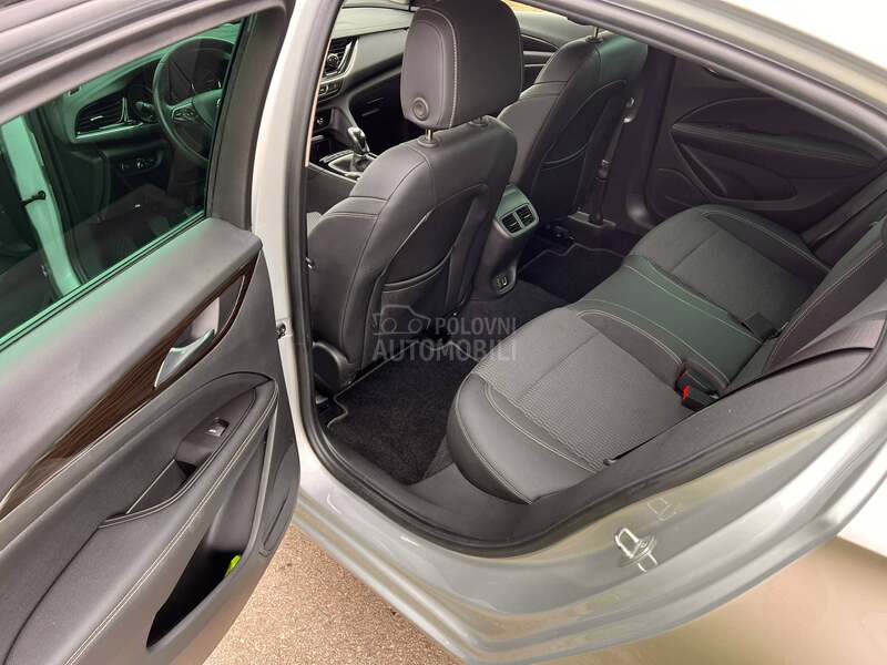 Opel Insignia 1.5 Grand Sport