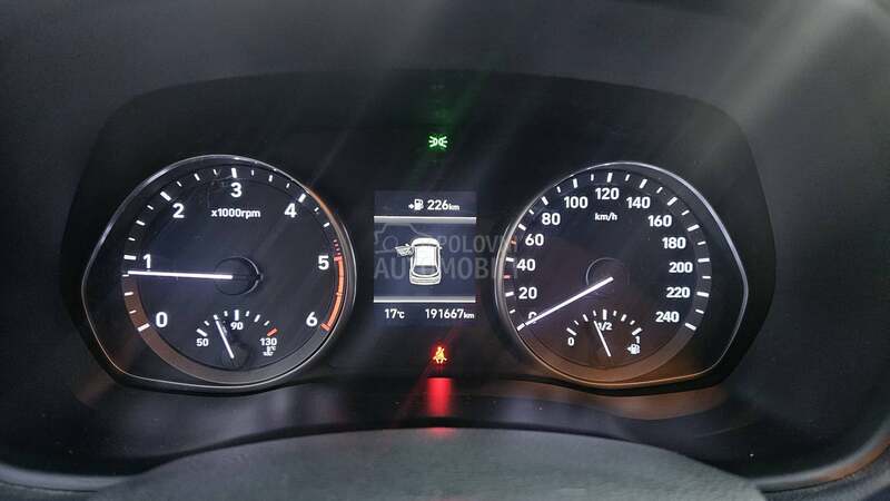 Hyundai i30 1.6 CRDI new mod