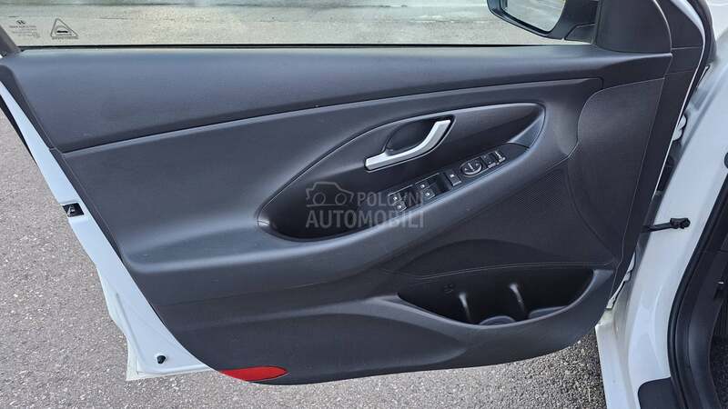 Hyundai i30 1.6 CRDI new mod