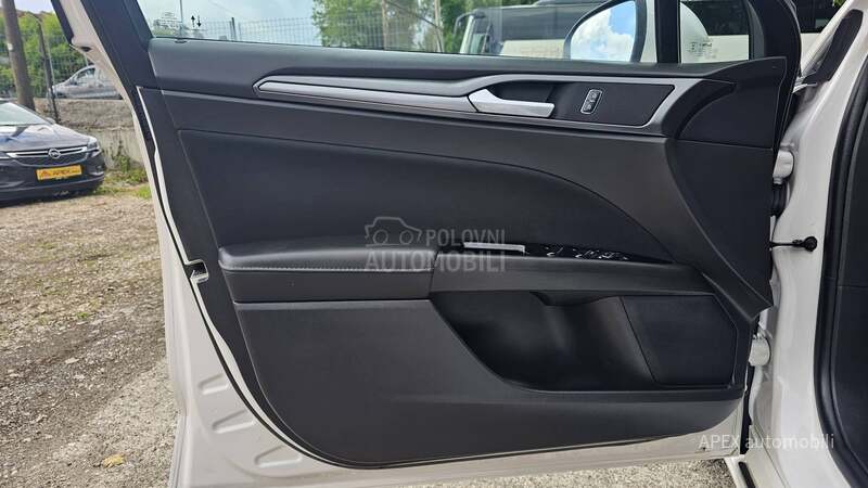 Ford Mondeo Rezervisan