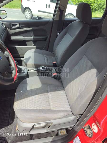 Ford Focus 1.6
