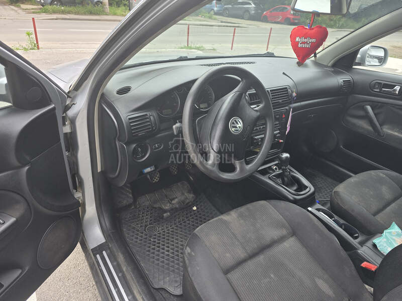 Volkswagen Passat B5.5 