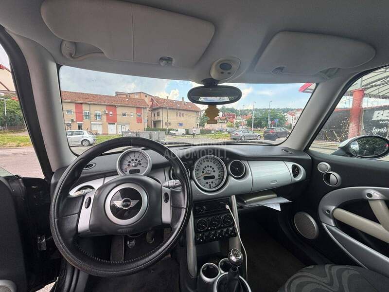 MINI One 1,6