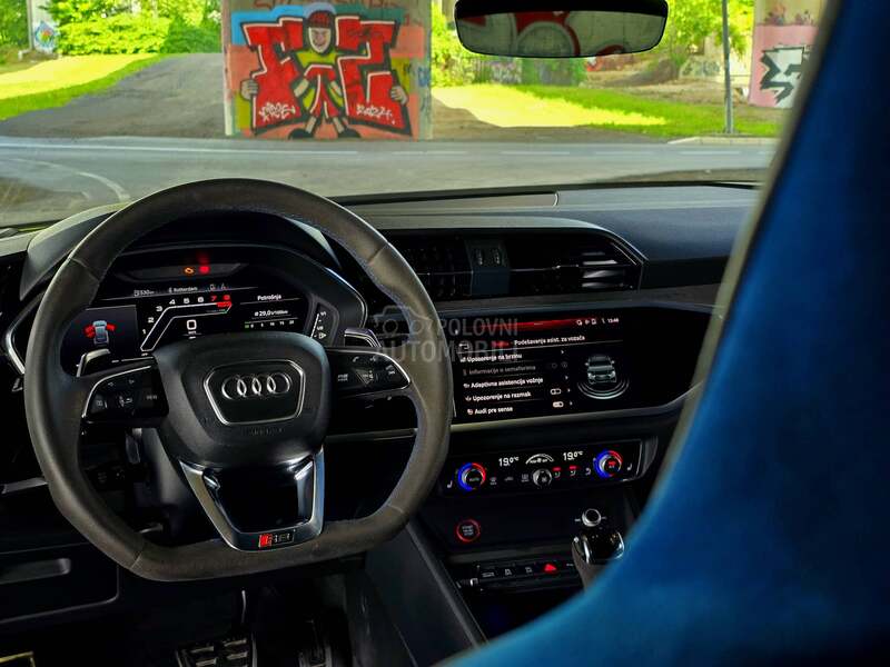 Audi RS Q3 SB / Ceramic