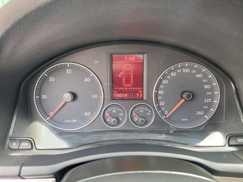 Volkswagen Golf 5 REZERVISAN