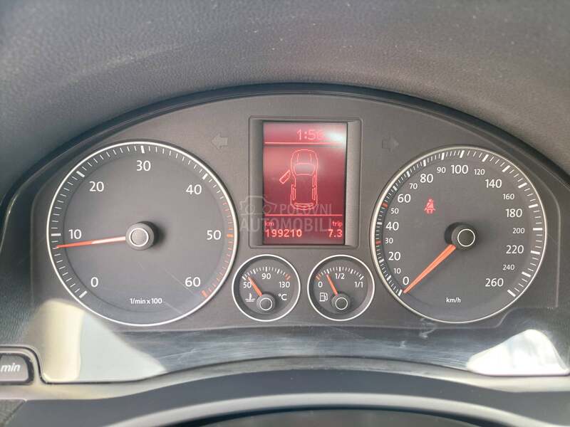 Volkswagen Golf 5 REZERVISAN