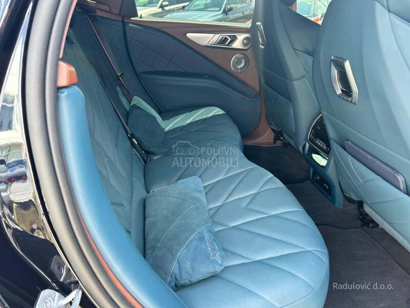 BMW XM 