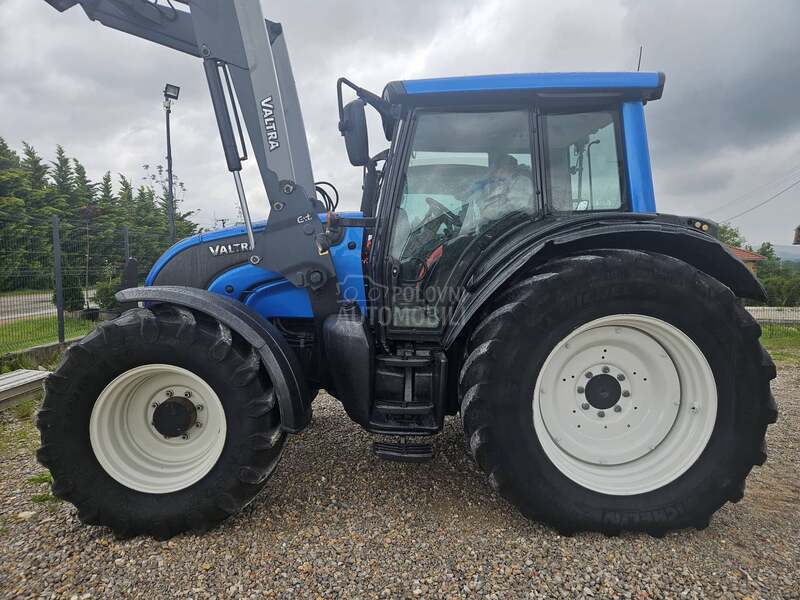 Valtra N101 SA UTOVARIVACEM