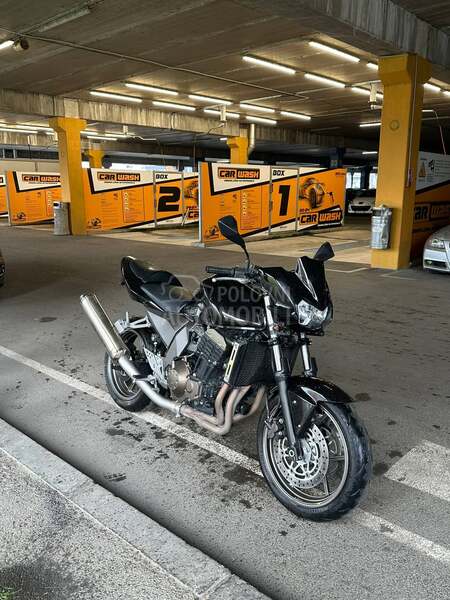 Kawasaki z750 z 750 25kw a2 HITNO