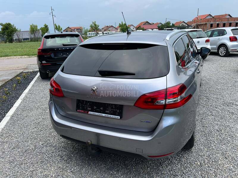 Peugeot 308 1.6 HDI nav/pan/kam