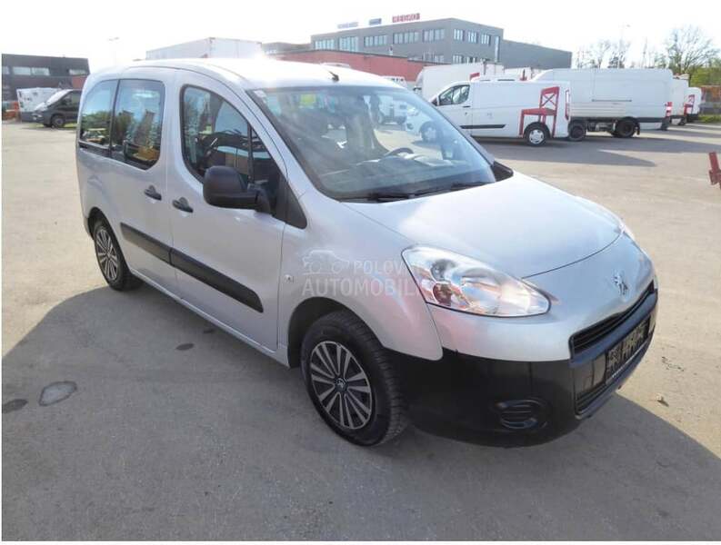 Peugeot Partner Access4999