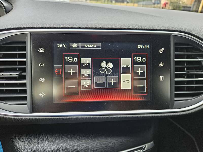 Peugeot 308 2.0 hdi GT led