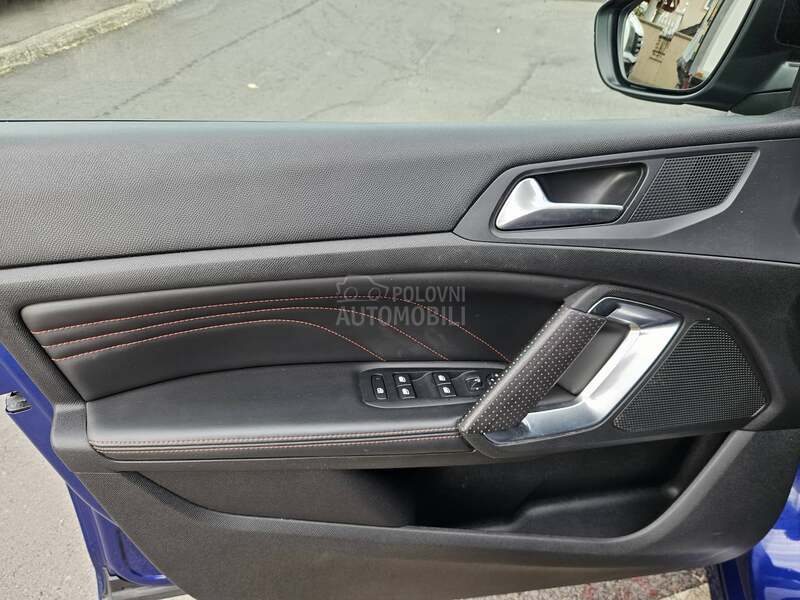 Peugeot 308 2.0 hdi GT led