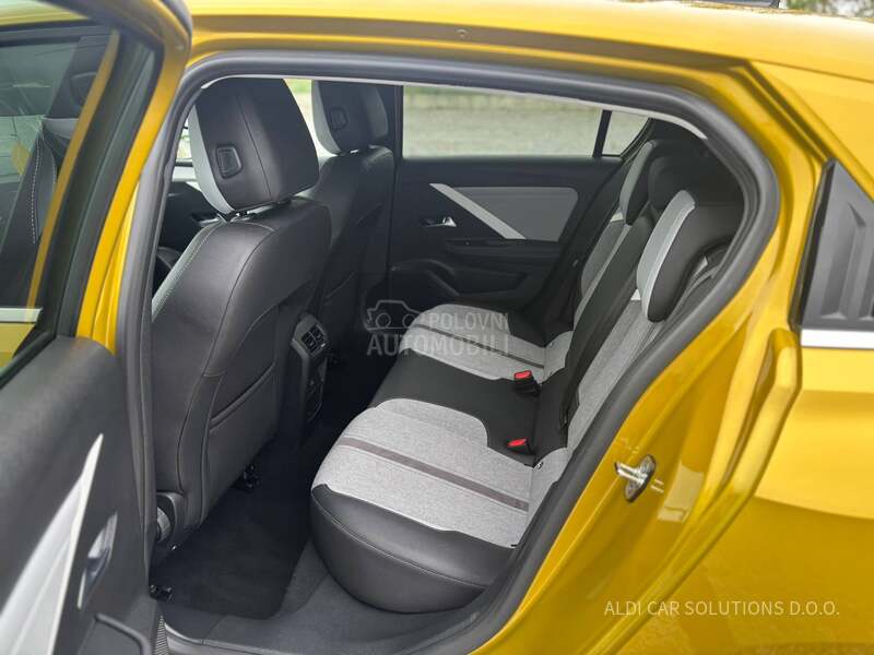 Opel Astra L 1.2 Turbo Elegance
