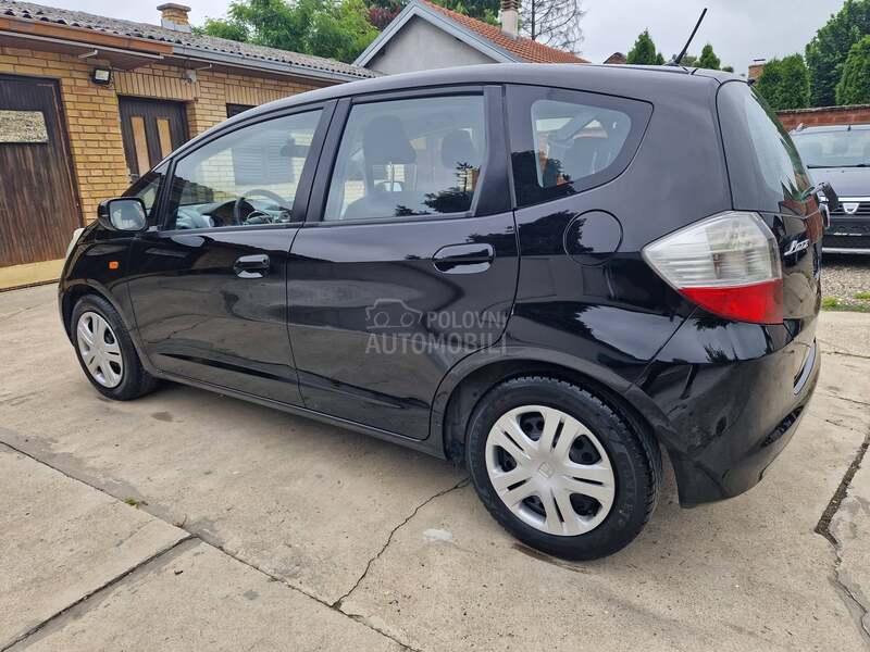 Honda Jazz 1.2 b.