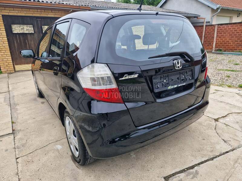 Honda Jazz 1.2 b.
