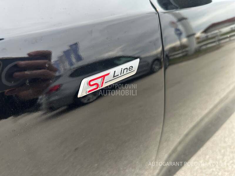 Ford Focus 1.5 TDCI ST LINE