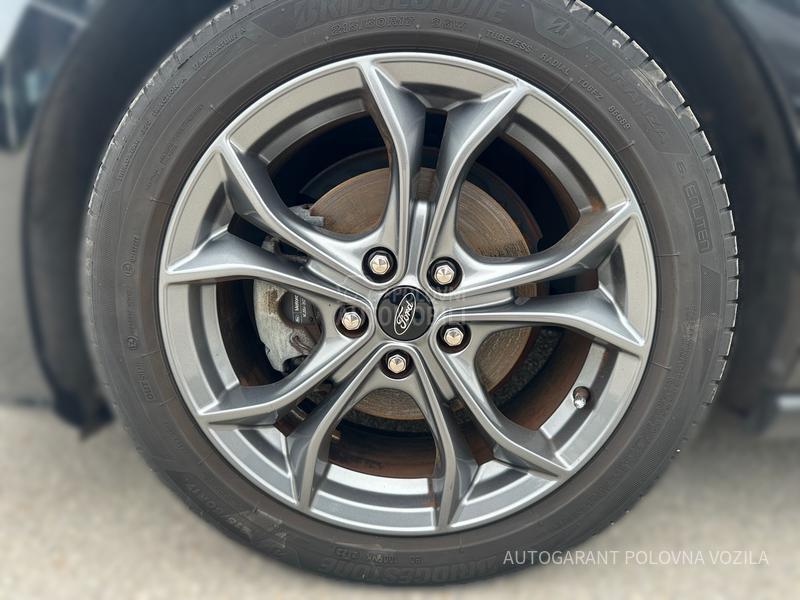 Ford Focus 1.5 TDCI ST LINE