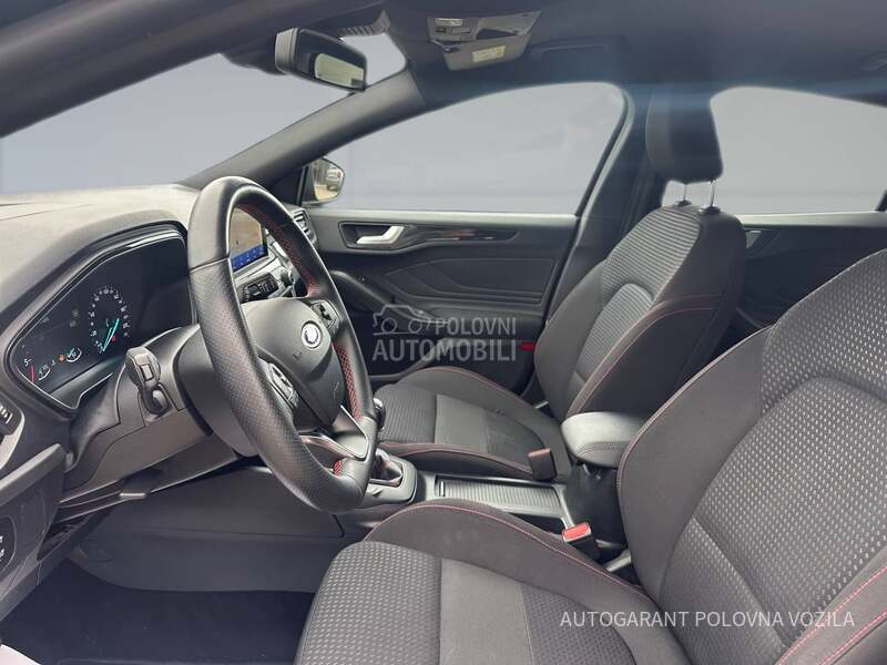 Ford Focus 1.5 TDCI ST LINE