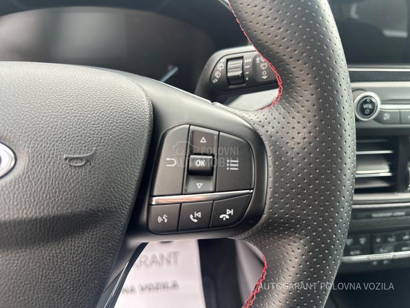 Ford Focus 1.5 TDCI ST LINE