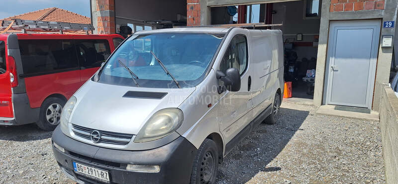 Opel Vivaro 