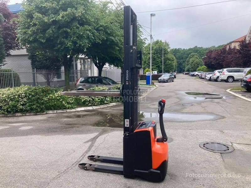 Toyota BT STAKER SWE120