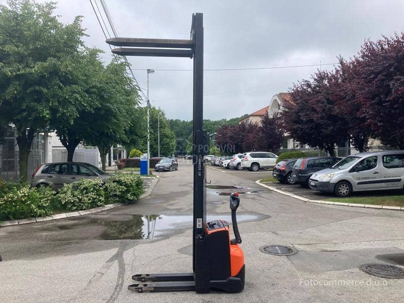 Toyota BT STAKER SWE120