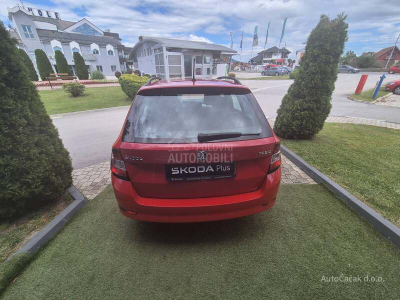 Škoda Fabia 1.0 TSI STYLE