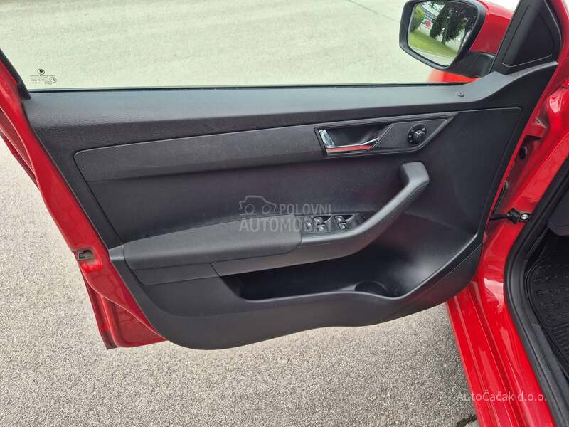 Škoda Fabia 1.0 TSI STYLE