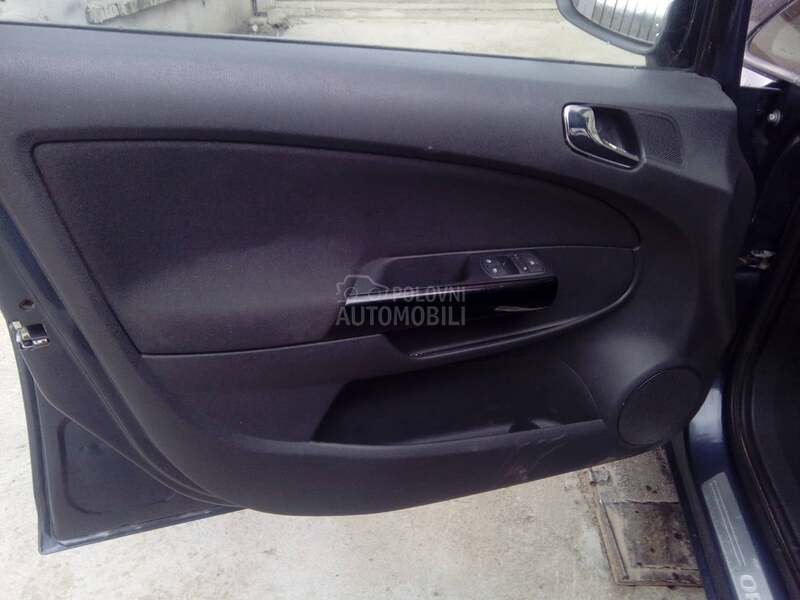 Opel Corsa D 