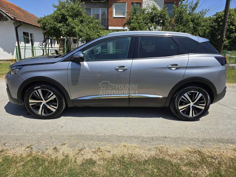 Peugeot 3008 1.2/AUT/ALLURE