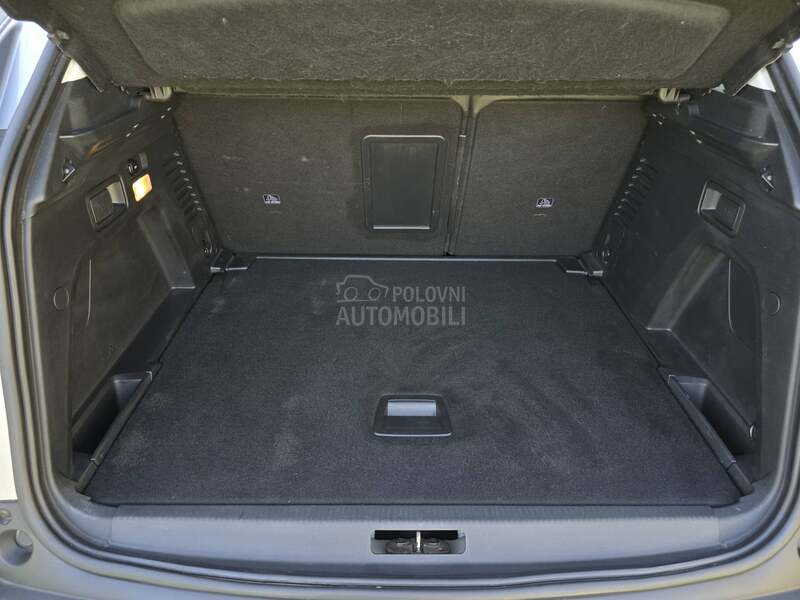 Peugeot 3008 1.2/AUT/ALLURE