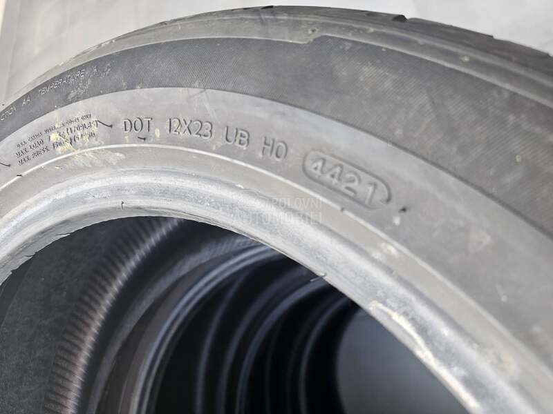 Hankook 235/50 R19 Letnja