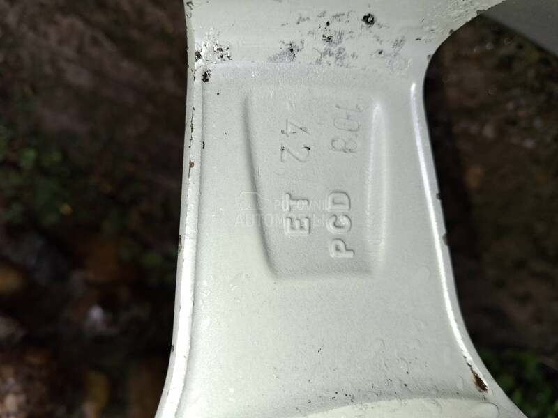 Aluminijumske felne Dezent 15" 5 x 108