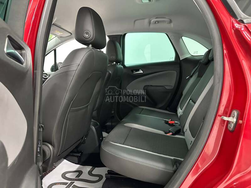 Opel Crossland X  1.2 INNOVATION