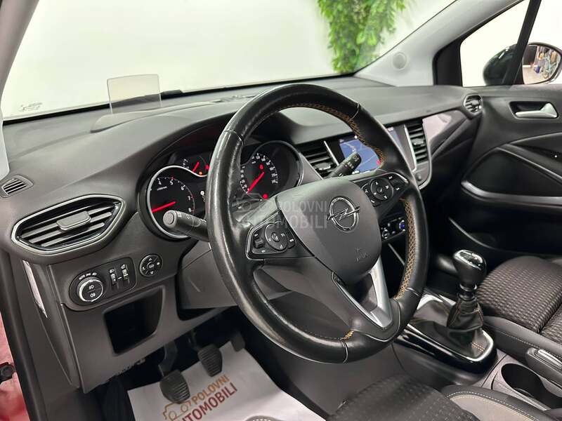 Opel Crossland X  1.2 INNOVATION
