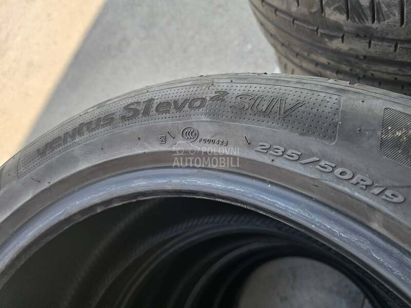 Hankook 235/50 R19 Letnja