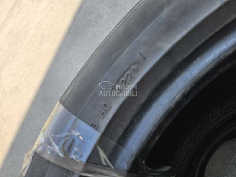 Hankook 235/50 R19 Letnja