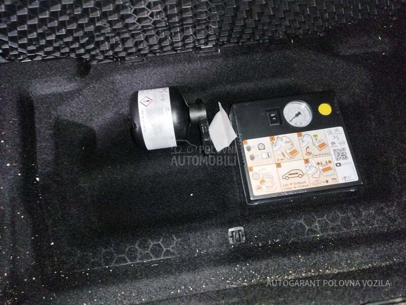Peugeot 5008 1.5 HDI ACTIVE A/T