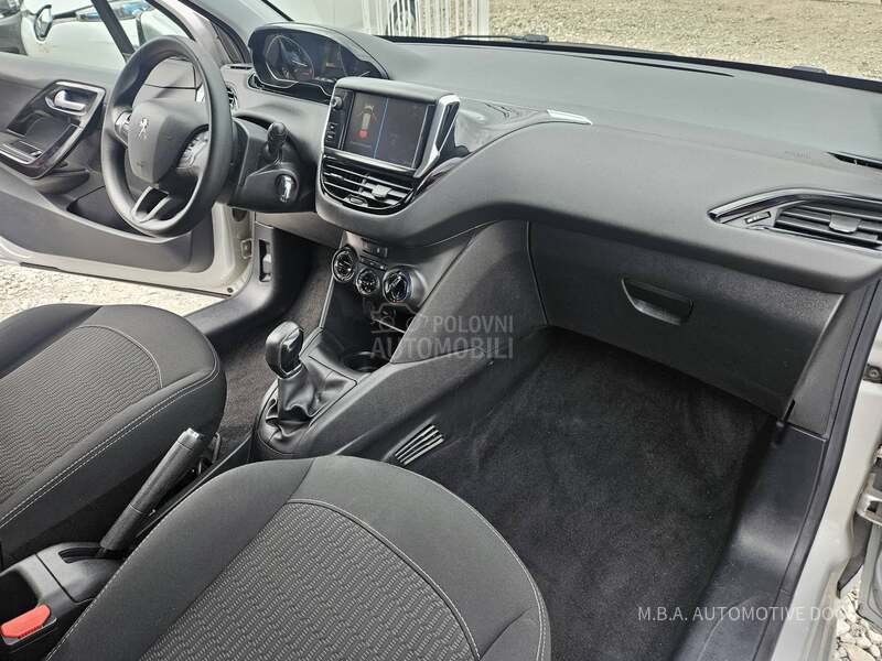 Peugeot 208 1.6 BlueHDI