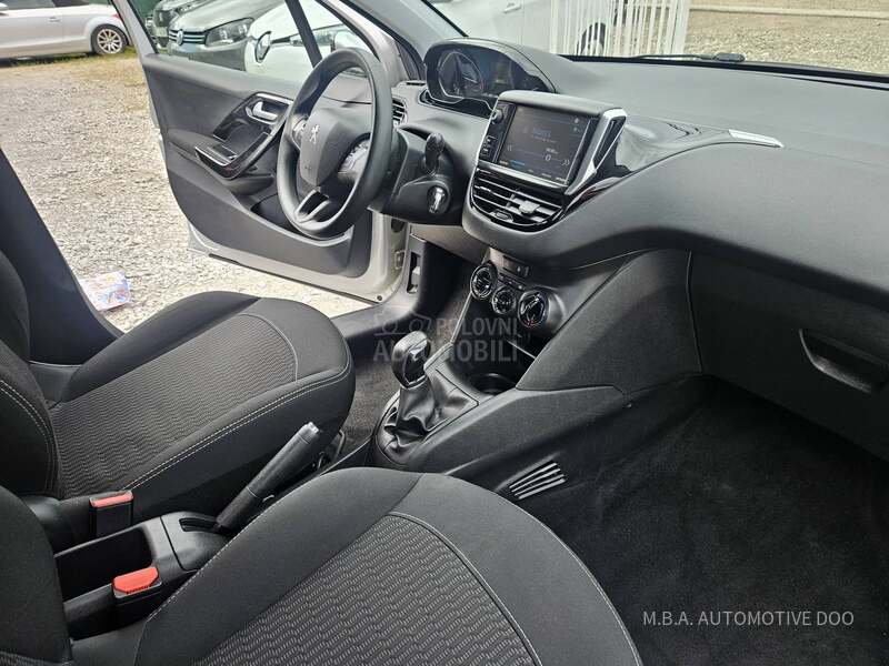 Peugeot 208 1.6 BlueHDI