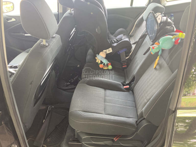 Ford Grand C-Max 1.6 182HP Titanium